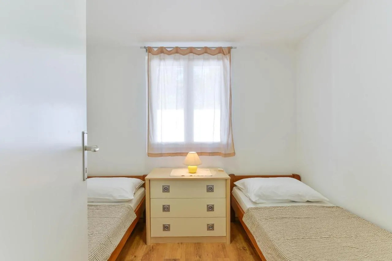 Privlaka Holiday House Vikendica